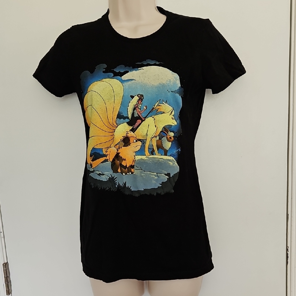Princess Monoke, Ninetails, Growlithe & Flareon Shirt Size M